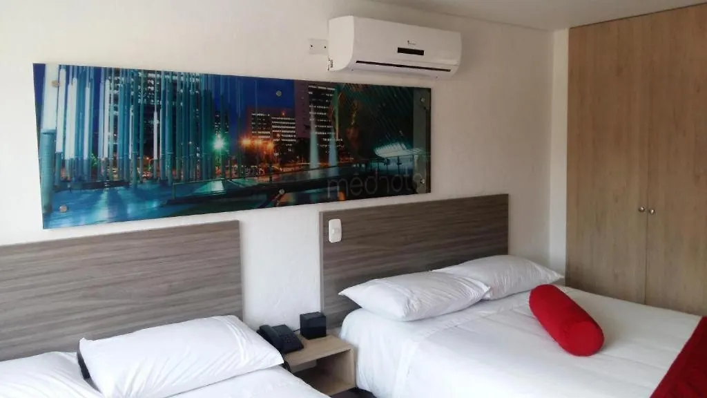Hotel Med 70 Medellín
