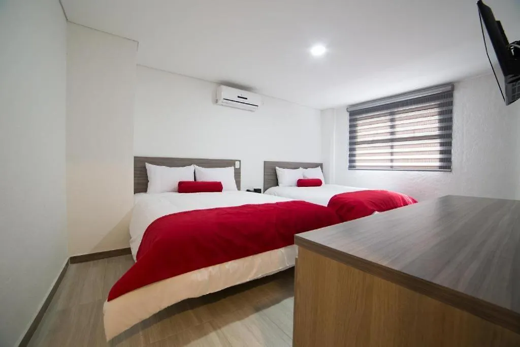 Hotel Med 70 Medellín 3*,