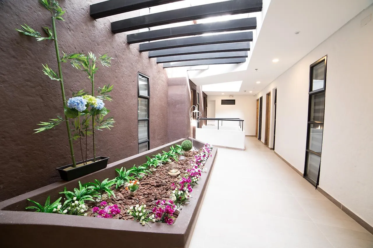 ***  Hotel Med 70 Medellín Colombia