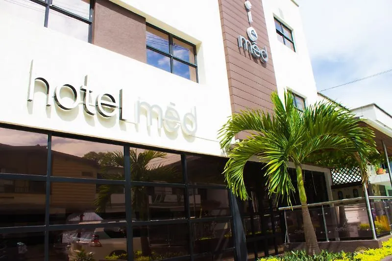 Hotel Med 70 메딜린